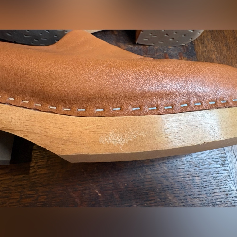 Charlotte Stone Luggage Marlo Clogs - Size 12 - Picture 13 of 14